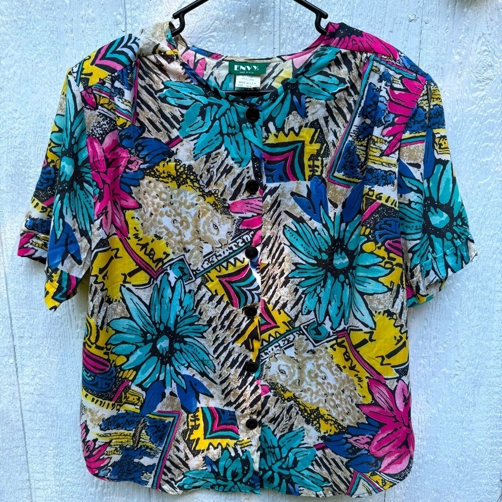 Vintage Envy 80s Colorful Short Sleeve Animals Flowers Button Up Women’s Top 18W